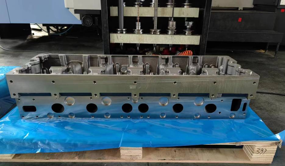 Cummins K19 K38 K50 Cylinder Head: 3811985, 3646323, and Why One Engine Needs Six of Them