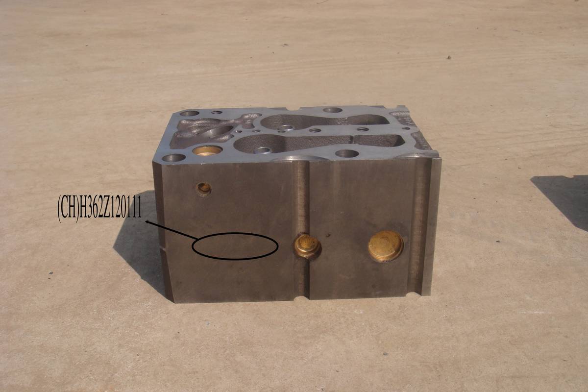 Cylinder head first article sample