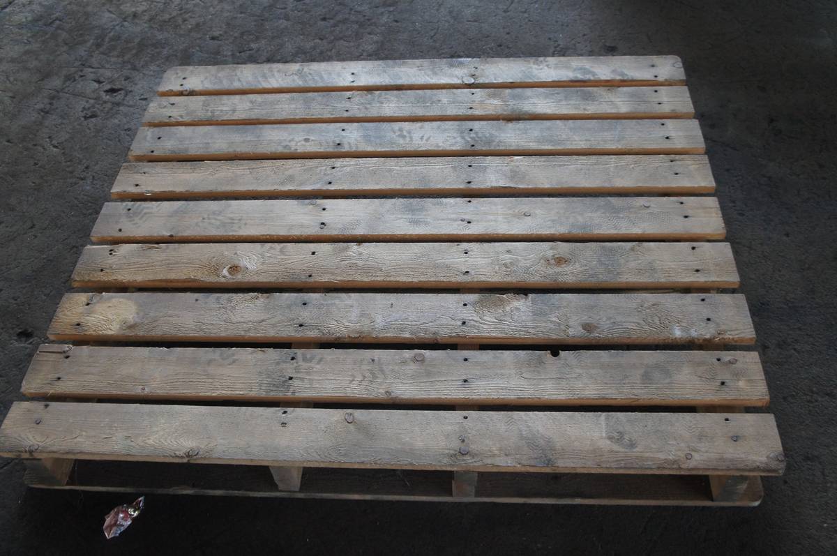 Export packing, palletised castings ready for shipment